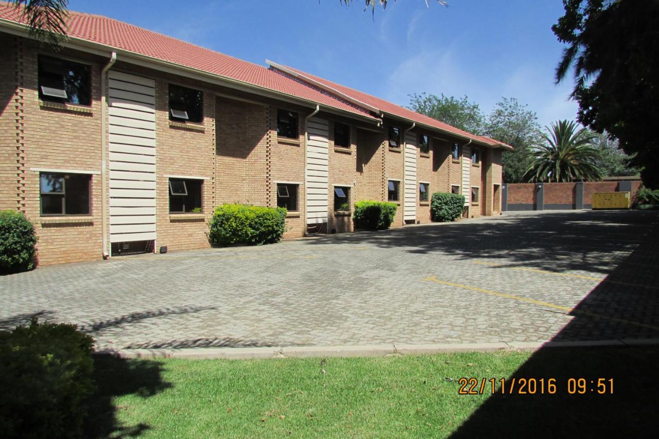 Europrime Boutique Hotel Boksburg Exterior photo